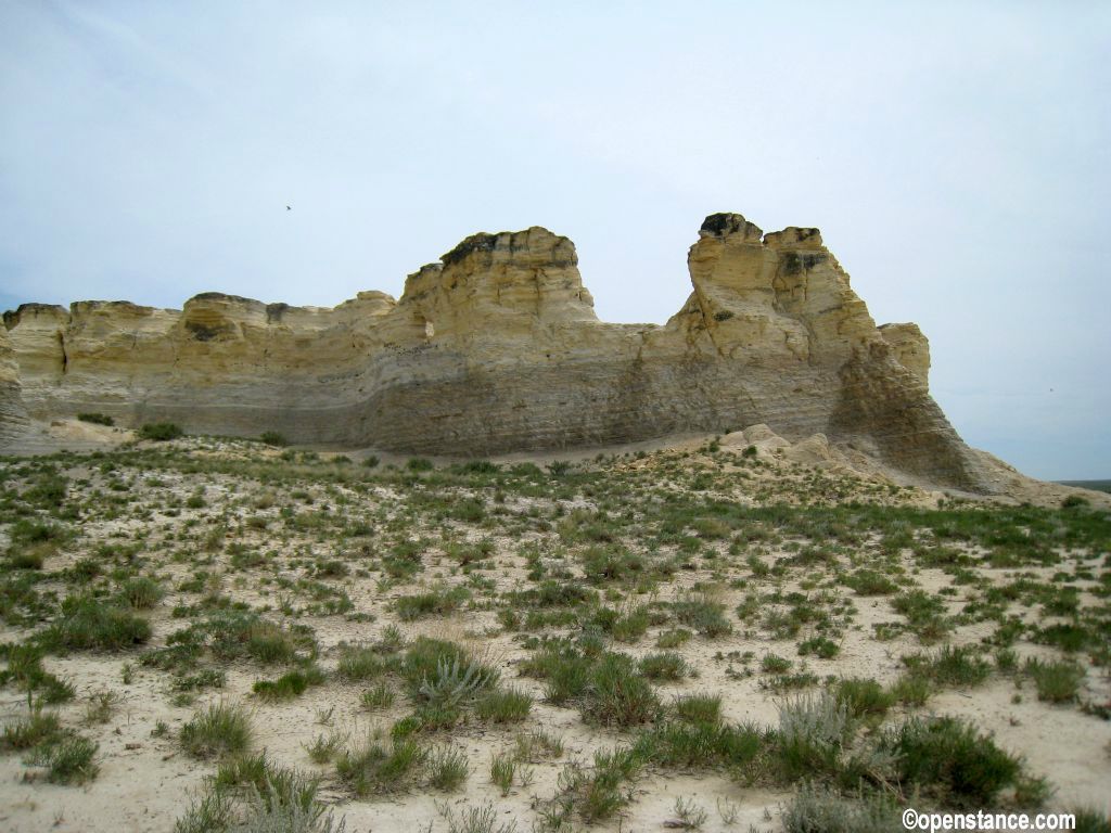 These chalk rocks are in the middle of nowhere, and in the very flat part of Kansas.
